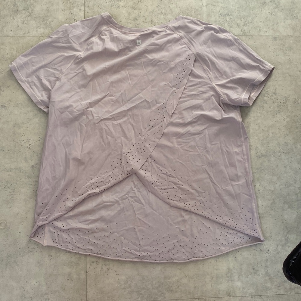 Lululemon shirt